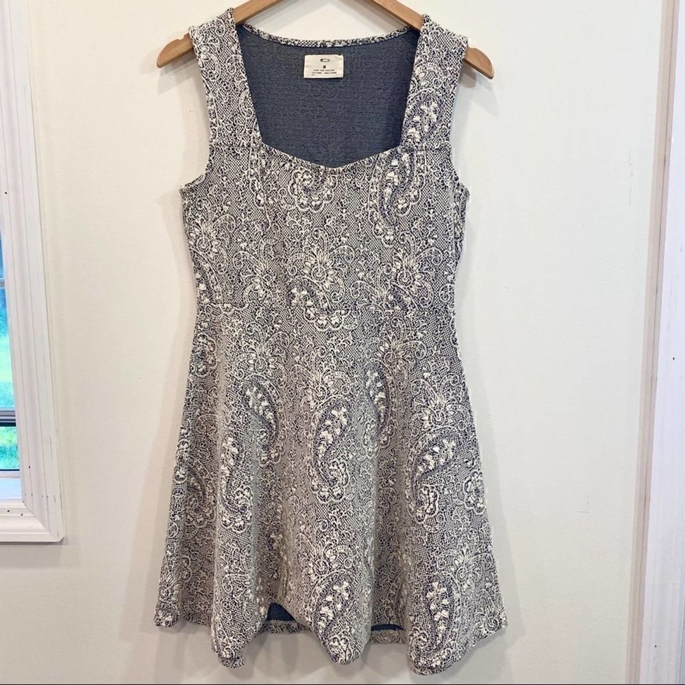 Pins & Needles Urban Outfitters fit n flare dress